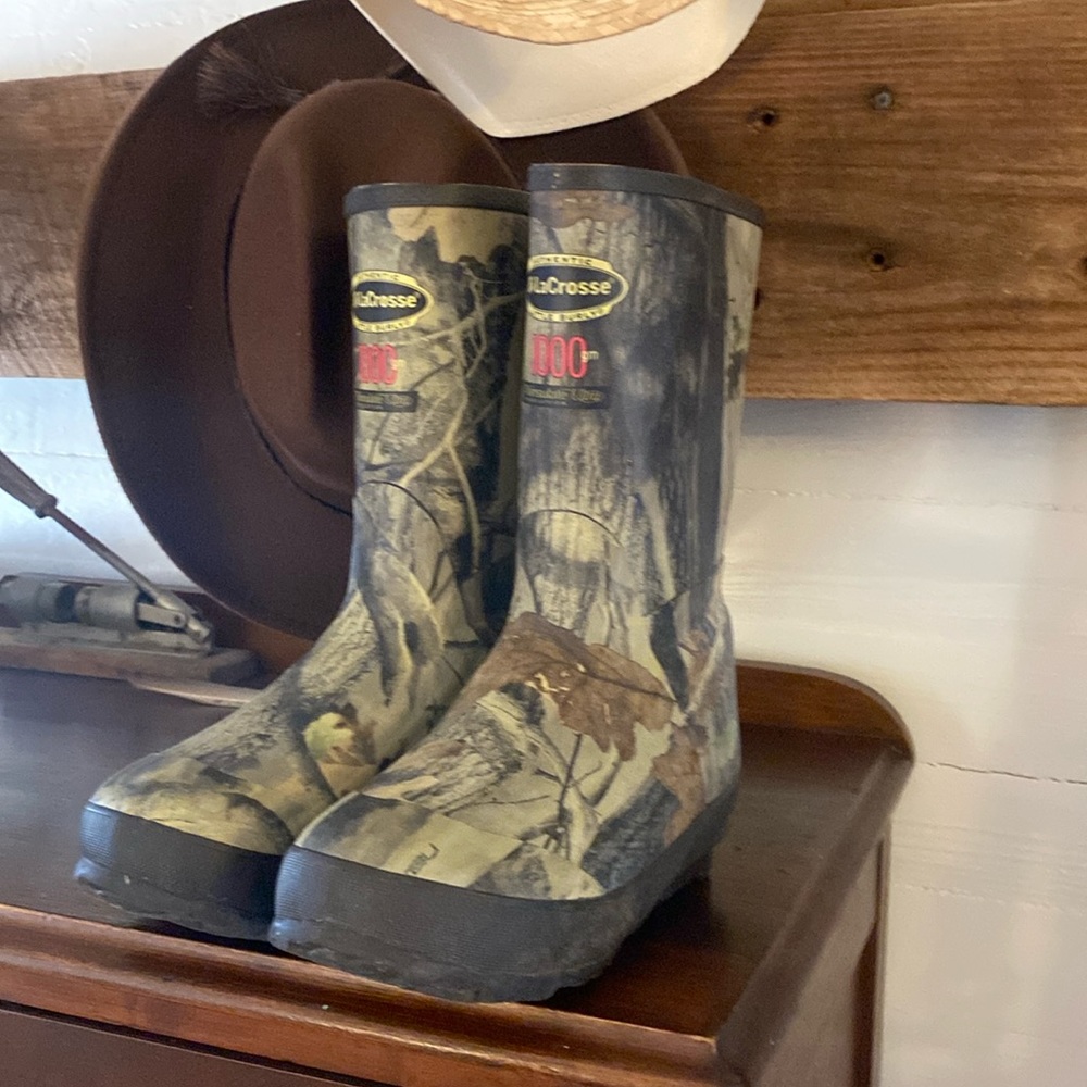 LaCrosse youth water boots camo
